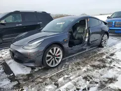 5YJ3E1EB0JF083155 2018 TESLA MODEL 3
