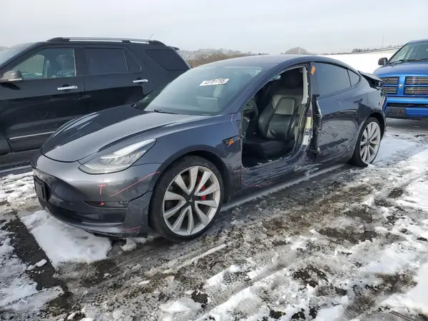 5YJ3E1EB0JF083155 2018 TESLA MODEL 3 - Image 1
