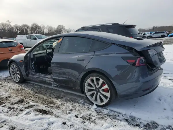 5YJ3E1EB0JF083155 2018 TESLA MODEL 3 - Image 2