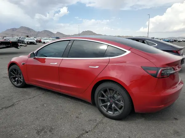 5YJ3E1EB0JF084967 2018 TESLA MODEL 3 - Image 2