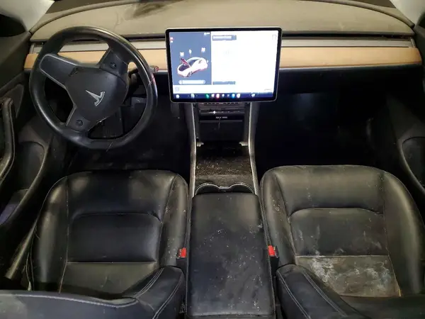 5YJ3E1EB0JF085388 2018 TESLA MODEL 3 - Image 8