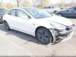 5YJ3E1EB0JF086007 2018 TESLA MODEL 3