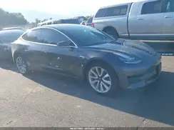 5YJ3E1EB0JF086945 2018 TESLA MODEL 3