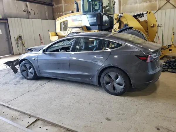 5YJ3E1EB0JF087383 2018 TESLA MODEL 3 - Image 2