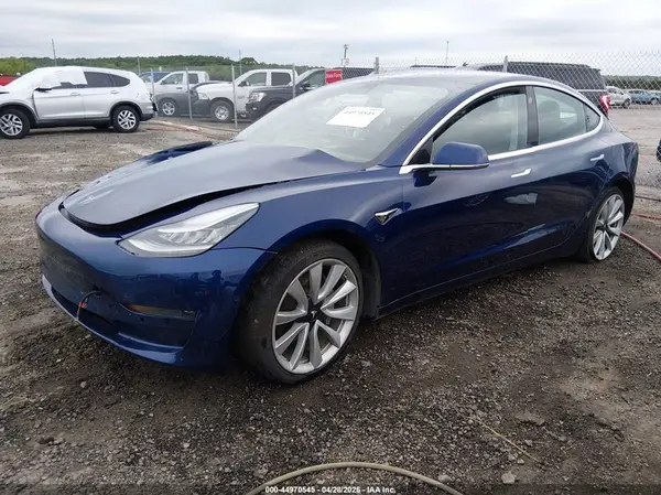 5YJ3E1EB0JF088520 2018 TESLA MODEL 3 - Image 2