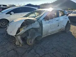 5YJ3E1EB0JF092342 2018 TESLA MODEL 3