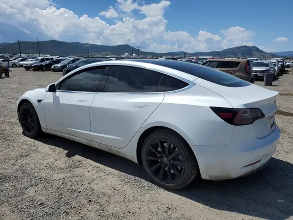 5YJ3E1EB0JF092552 2018 TESLA MODEL 3 - Image 2