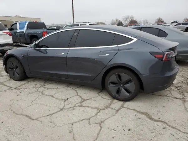 5YJ3E1EB0JF093104 2018 TESLA MODEL 3 - Image 2
