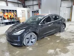 5YJ3E1EB0JF093992 2018 TESLA MODEL 3