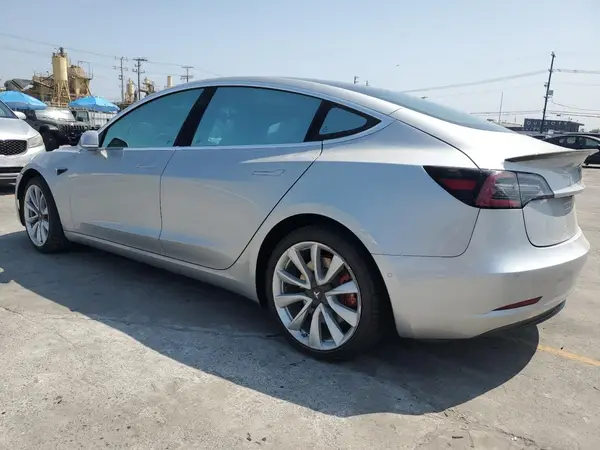5YJ3E1EB0JF100519 2018 TESLA MODEL 3 - Image 2