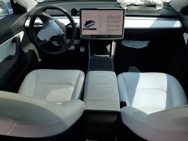 5YJ3E1EB0JF100519 2018 TESLA MODEL 3 - Image 8