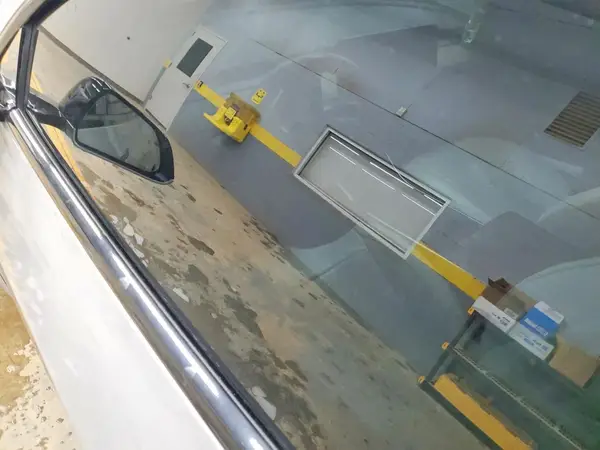 5YJ3E1EB0JF103436 2018 TESLA MODEL 3 - Image 8