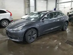 5YJ3E1EB0JF103758 2018 TESLA MODEL 3
