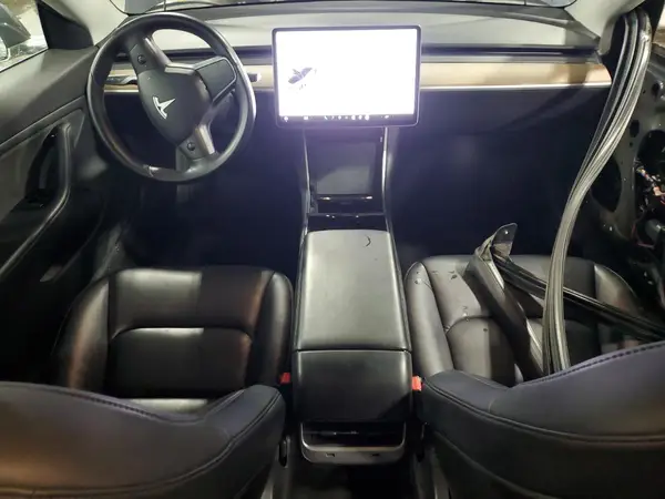 5YJ3E1EB0JF103758 2018 TESLA MODEL 3 - Image 8