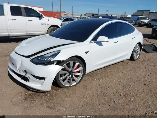 5YJ3E1EB0JF106532 2018 TESLA MODEL 3 - Image 2
