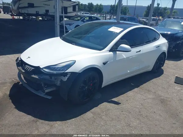 5YJ3E1EB0JF106563 2018 TESLA MODEL 3 - Image 2