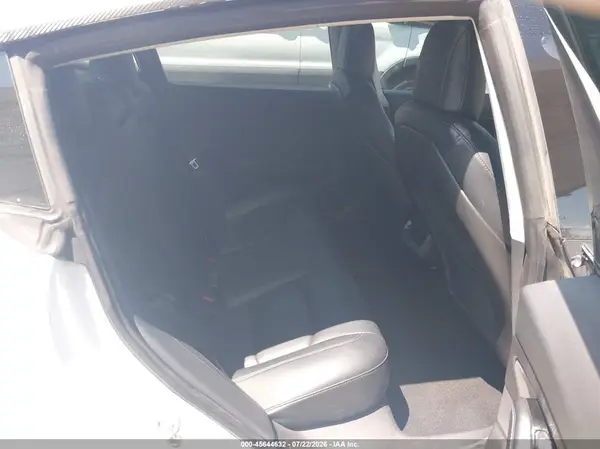 5YJ3E1EB0JF106563 2018 TESLA MODEL 3 - Image 8