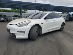 5YJ3E1EB0JF106594 2018 TESLA MODEL 3