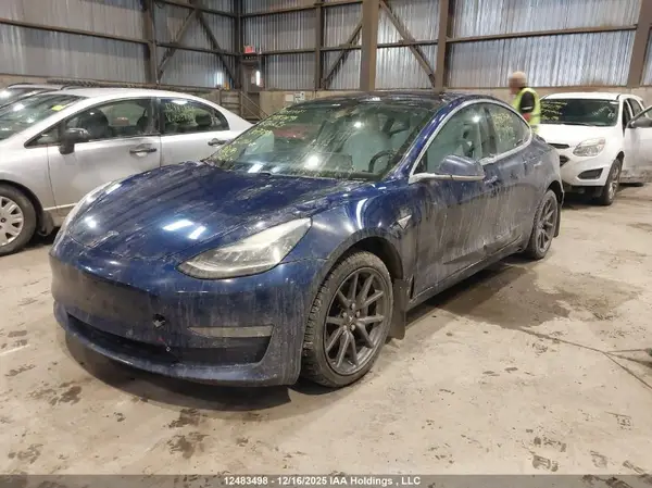 5YJ3E1EB0JF107938 2018 TESLA MODEL 3 - Image 2