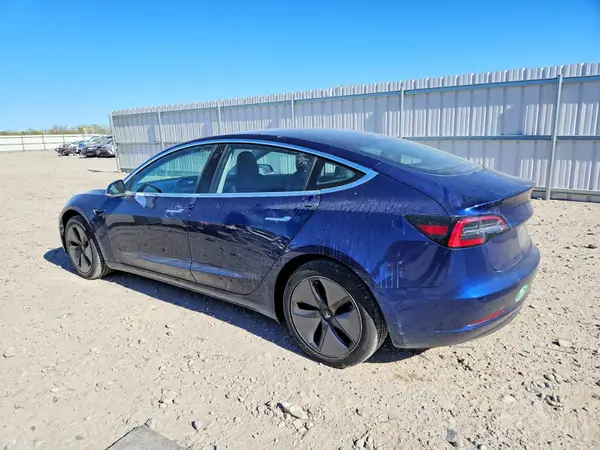 5YJ3E1EB0JF108426 2018 TESLA MODEL 3 - Image 2