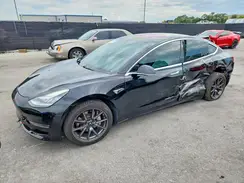 5YJ3E1EB0JF110676 2018 TESLA MODEL 3