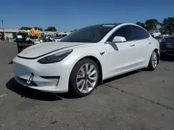 5YJ3E1EB0JF112248 2018 TESLA MODEL 3