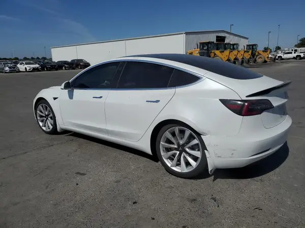 5YJ3E1EB0JF112248 2018 TESLA MODEL 3 - Image 2
