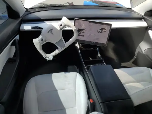 5YJ3E1EB0JF112248 2018 TESLA MODEL 3 - Image 8
