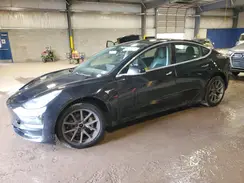 5YJ3E1EB0JF112461 2018 TESLA MODEL 3