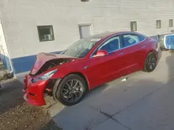 5YJ3E1EB0JF112699 2018 TESLA MODEL 3