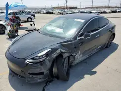 5YJ3E1EB0JF113092 2018 TESLA MODEL 3