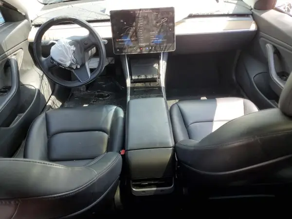 5YJ3E1EB0JF113092 2018 TESLA MODEL 3 - Image 8