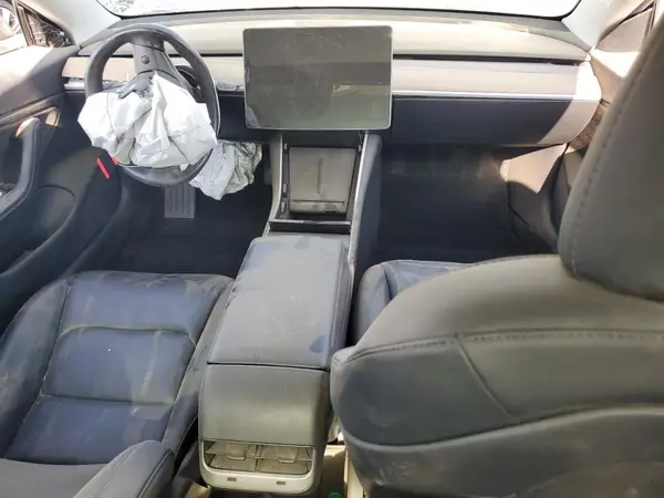 5YJ3E1EB0JF113190 2018 TESLA MODEL 3 - Image 8