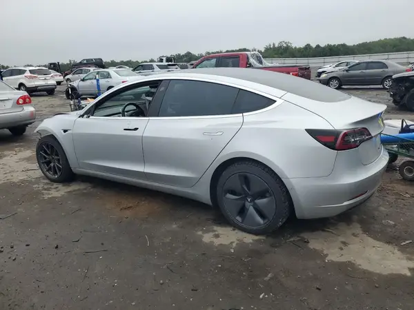 5YJ3E1EB0JF114596 2018 TESLA MODEL 3 - Image 2