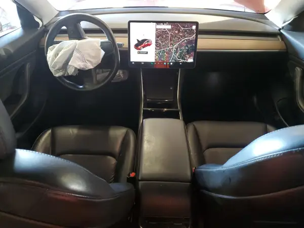 5YJ3E1EB0JF117093 2018 TESLA MODEL 3 - Image 8