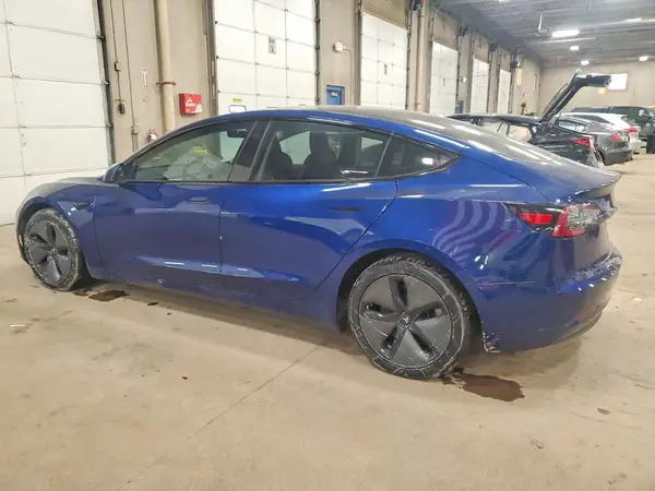 5YJ3E1EB0JF120463 2018 TESLA MODEL 3 - Image 2