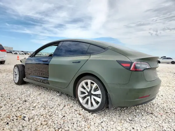 5YJ3E1EB0JF120897 2018 TESLA MODEL 3 - Image 2