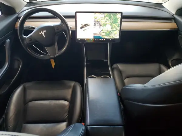 5YJ3E1EB0JF121998 2018 TESLA MODEL 3 - Image 8