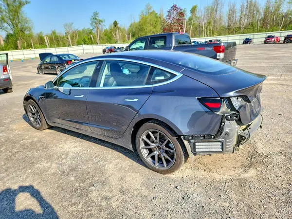 5YJ3E1EB0JF128482 2018 TESLA MODEL 3 - Image 2