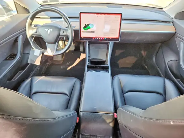 5YJ3E1EB0JF128482 2018 TESLA MODEL 3 - Image 8
