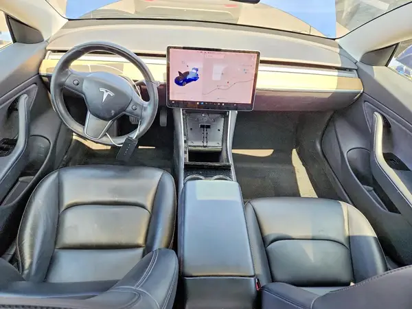 5YJ3E1EB0JF130751 2018 TESLA MODEL 3 - Image 8