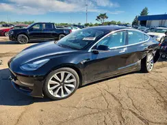 5YJ3E1EB0JF135058 2018 TESLA MODEL 3