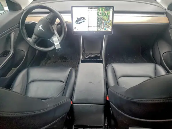 5YJ3E1EB0JF144214 2018 TESLA MODEL 3 - Image 8