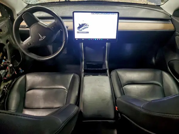 5YJ3E1EB0JF145525 2018 TESLA MODEL 3 - Image 8
