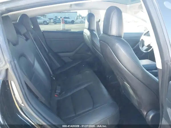 5YJ3E1EB0JF149090 2018 TESLA MODEL 3 - Image 8