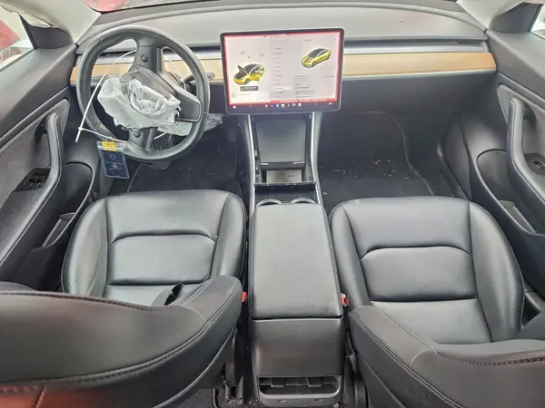 5YJ3E1EB0JF150255 2018 TESLA MODEL 3 - Image 8