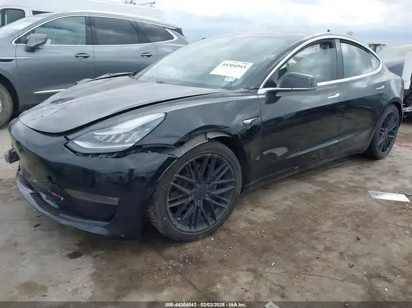 5YJ3E1EB0JF170019 2018 TESLA MODEL 3 - Image 2