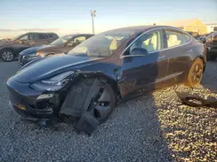 5YJ3E1EB0JF170196 2018 TESLA MODEL 3