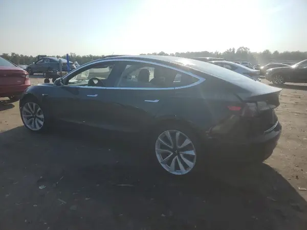 5YJ3E1EB0JF170425 2018 TESLA MODEL 3 - Image 2
