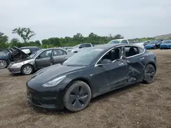 5YJ3E1EB0JF182154 2018 TESLA MODEL 3
